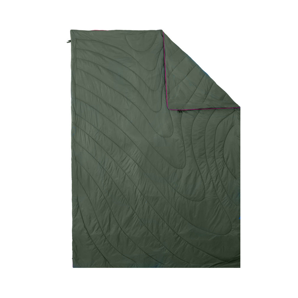 Lightweight Waterproof Camping Blanket for Wearable Use