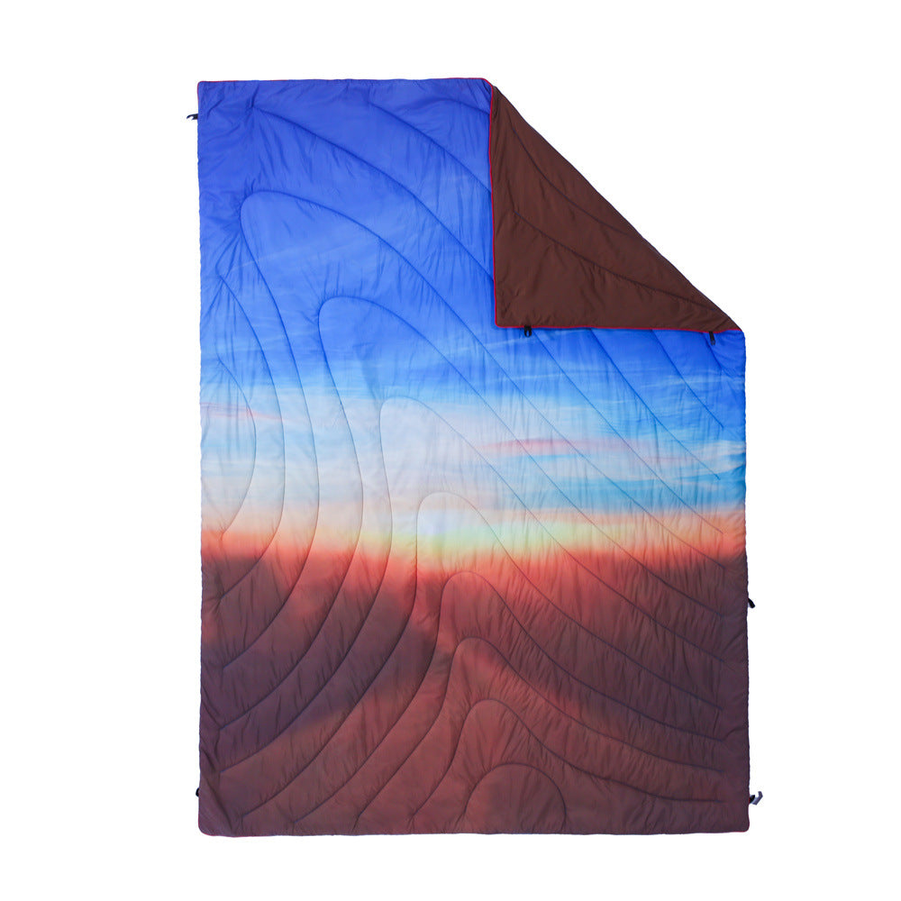 Lightweight Waterproof Camping Blanket for Wearable Use