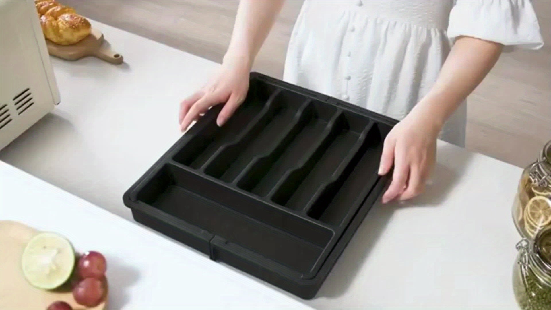 Expandable Cutlery Tray 13–22 inches