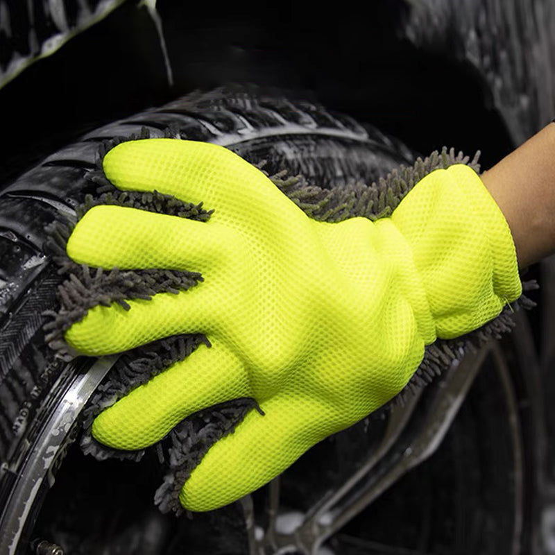 Buy One, Get One Free | Grip Tool for Effortless Dirt Removal and Shine