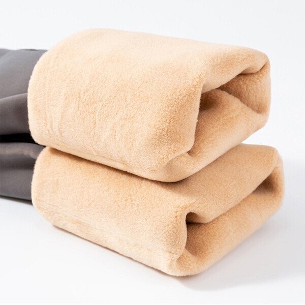 ArctiSilk™ — Luxurious Fleece-Lined Warmth That Slims and Shapes Your Legs in Style