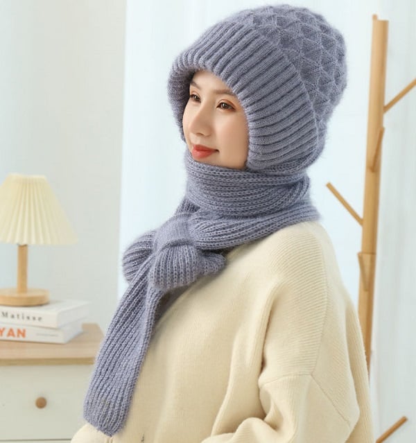 Warm Hat Scarf Set with Built-in Face and Ear Protection