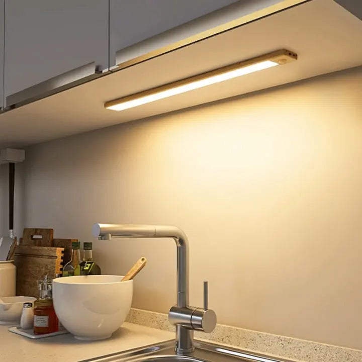 Cordless LED Cabinet Under-Light
