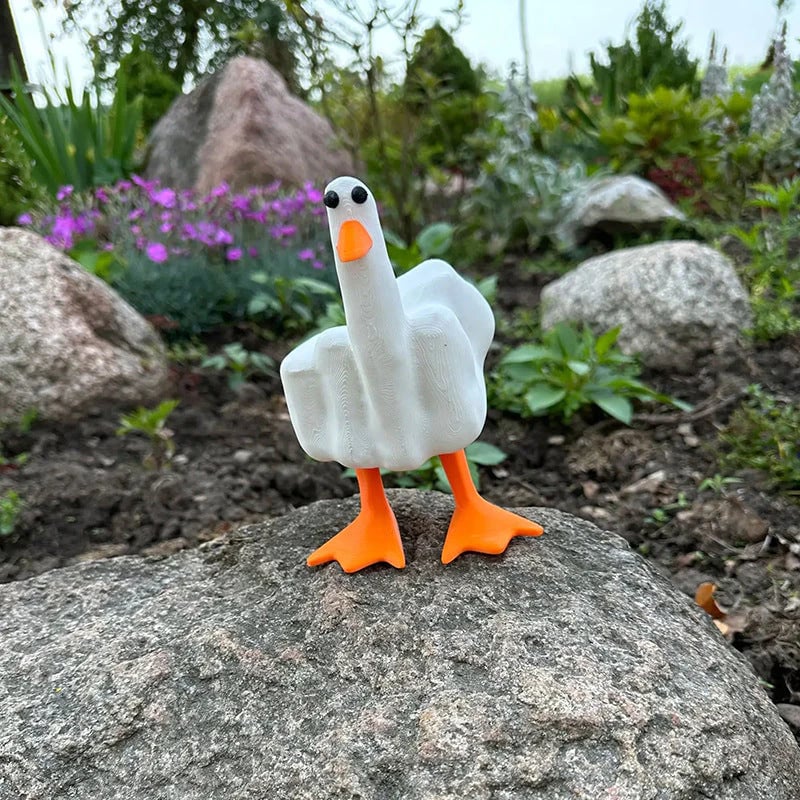 Transform Your Garden into a Stylish and Charming Conversation Piece