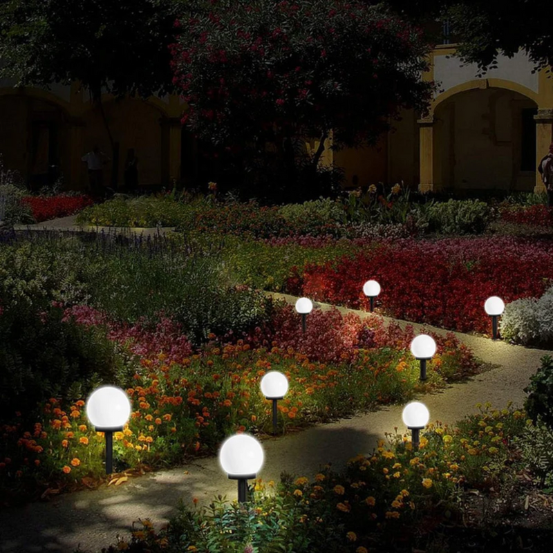 Wireless Garden Light – Creates Enchanting Evening Glow