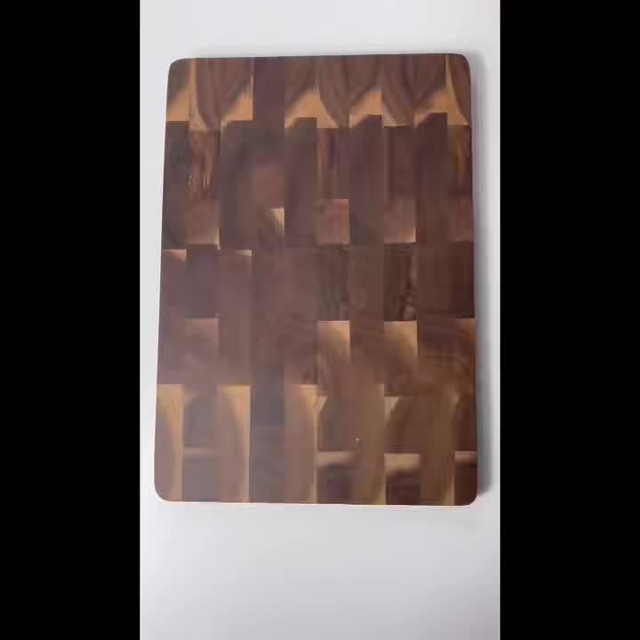 Solid Wood Cutting Board – Durable, Natural, and Kitchen-Friendly