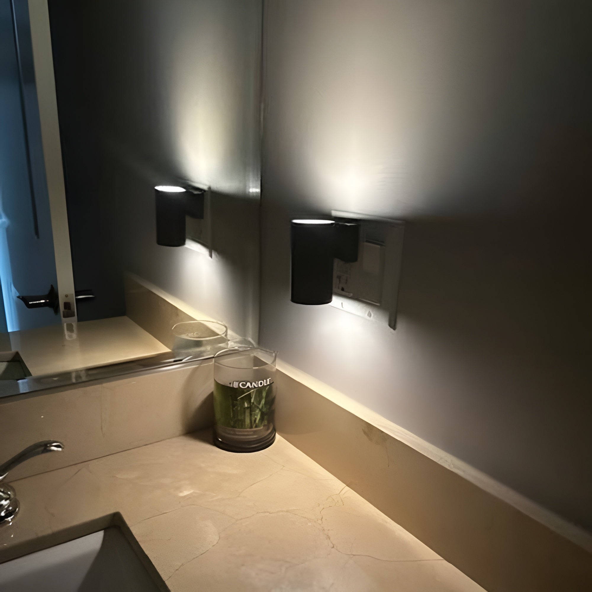 Adjustable LED Night Lamp Plug-in with Rotary Dial – Soft White Glow