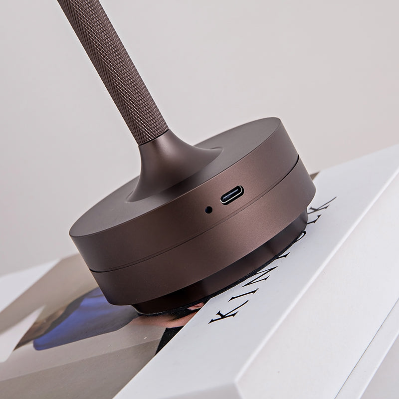 Wireless LED Desk Lamp with Touch Dimmer – Aluminum, IP44
