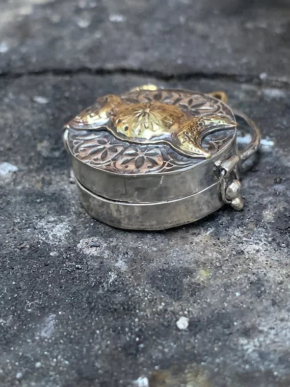 LunaVerve™ — Unlock Your Inner Strength and Radiate Unstoppable Spiritual Power