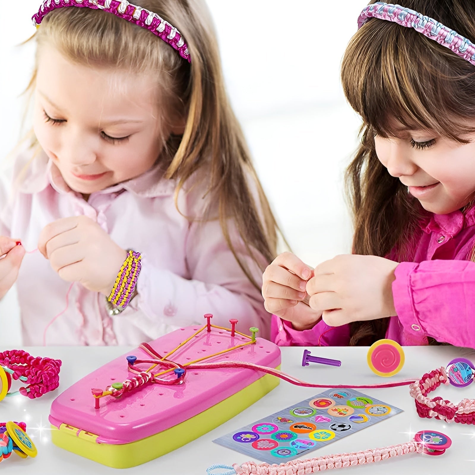 CreativeKidz DIY Knitting Set – Foster your children's creativity and dexterity! | 50% DISCOUNT
