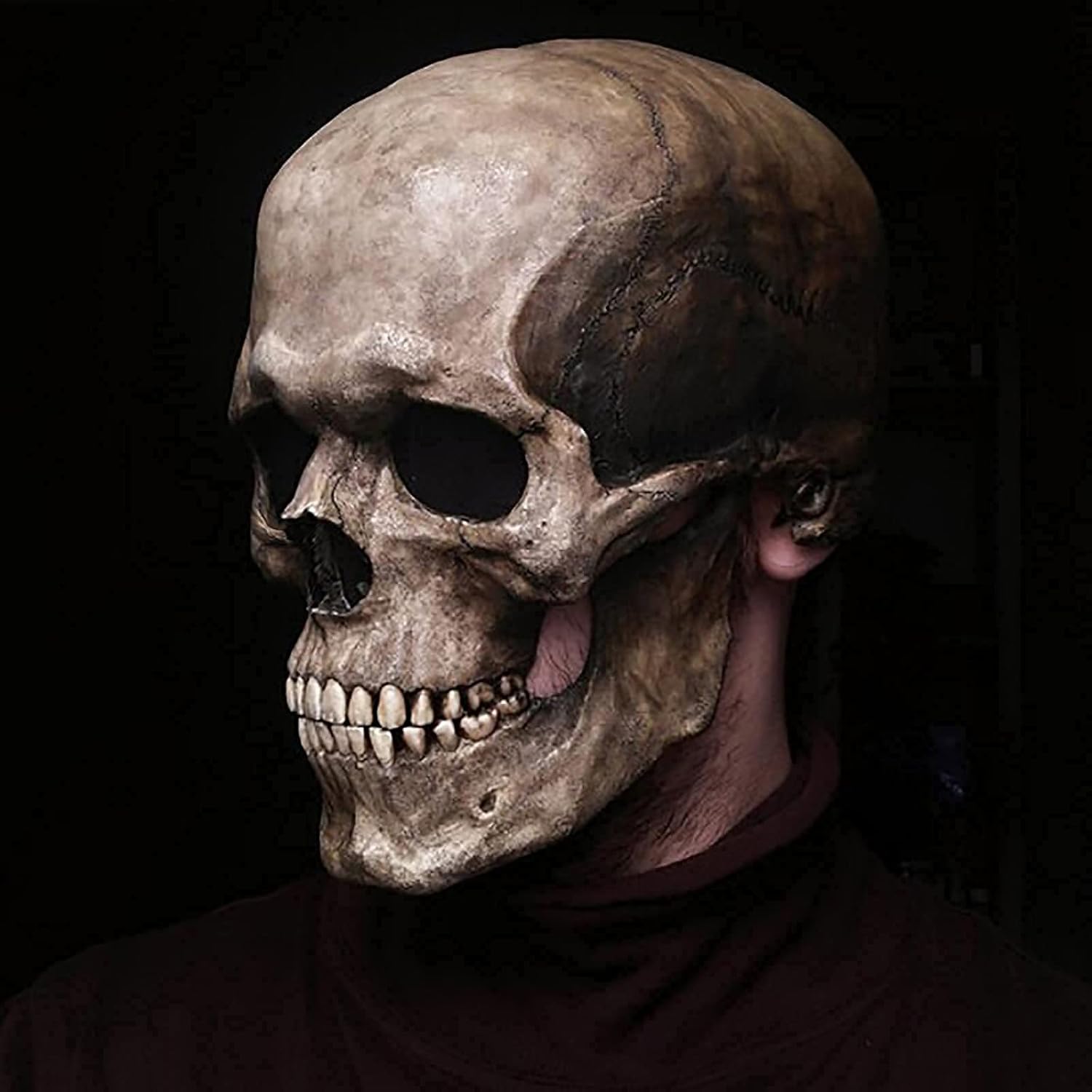 DeathVeil™ Skull Mask — Haunt Every Room with Unmatched Realism and All-Night Comfort