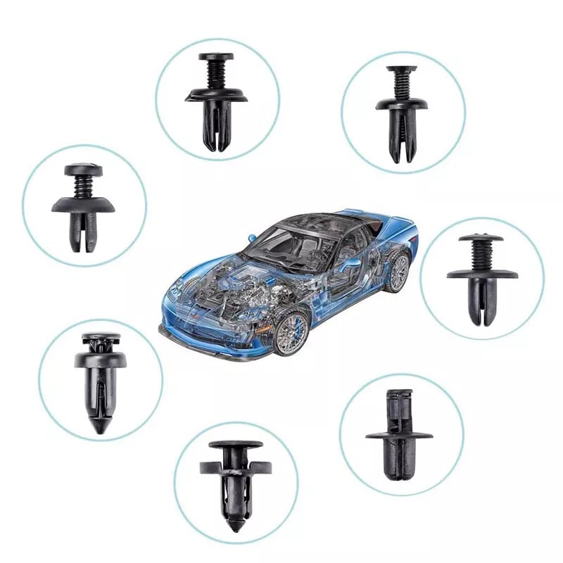 Set of 680 Automotive Fastening Clips