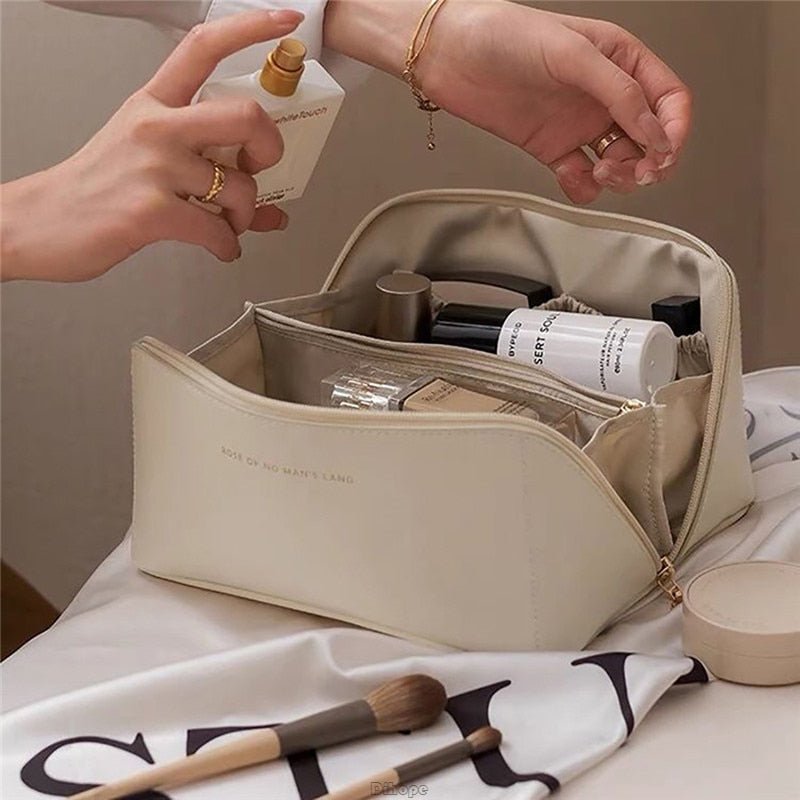 VeraVibe™ — Your Beauty’s Calm, Organized Command Center