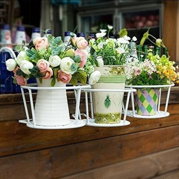 Plant Hanging Shelf for Balcony Dreams – Stable Support Solution