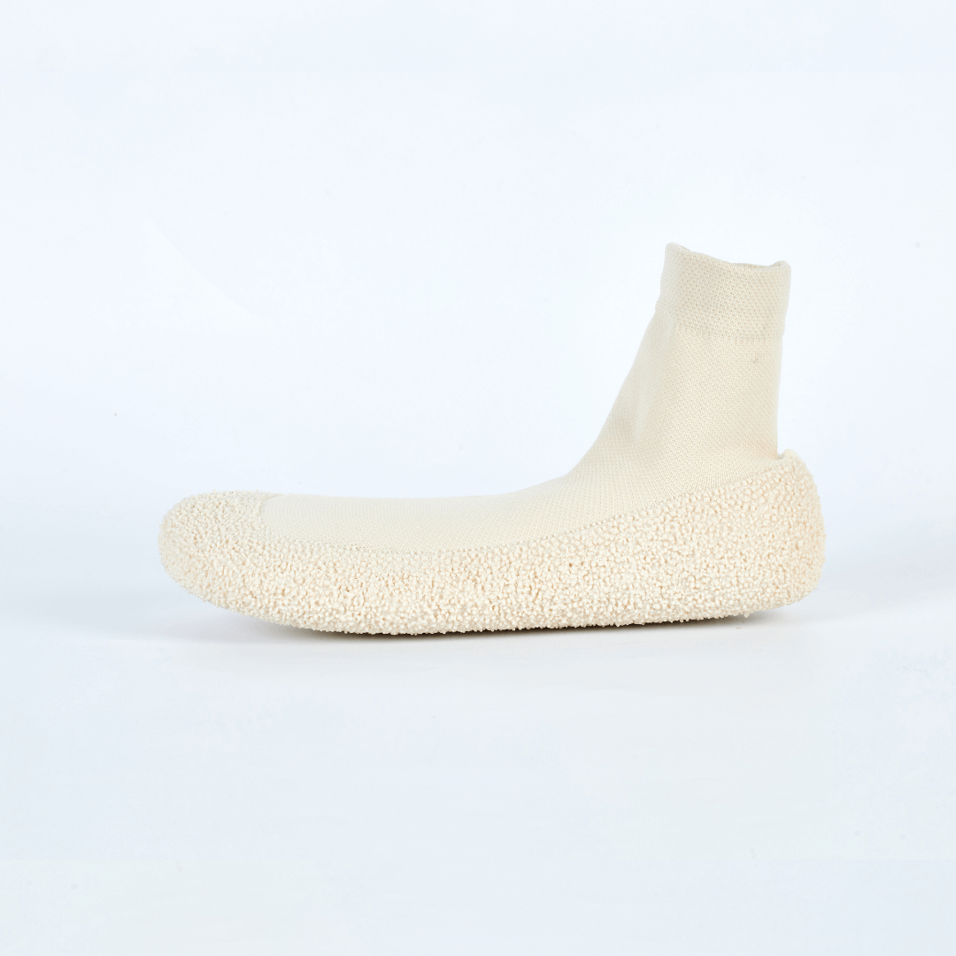 Experience Unrestricted Movement and Pain-Free Toes with Every Step