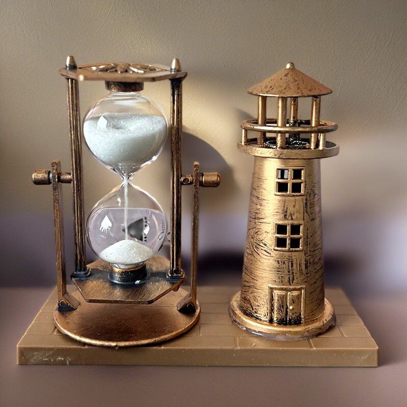 Vintage Giant Wheel Hourglass - Transform Your Space with Timeless Elegance