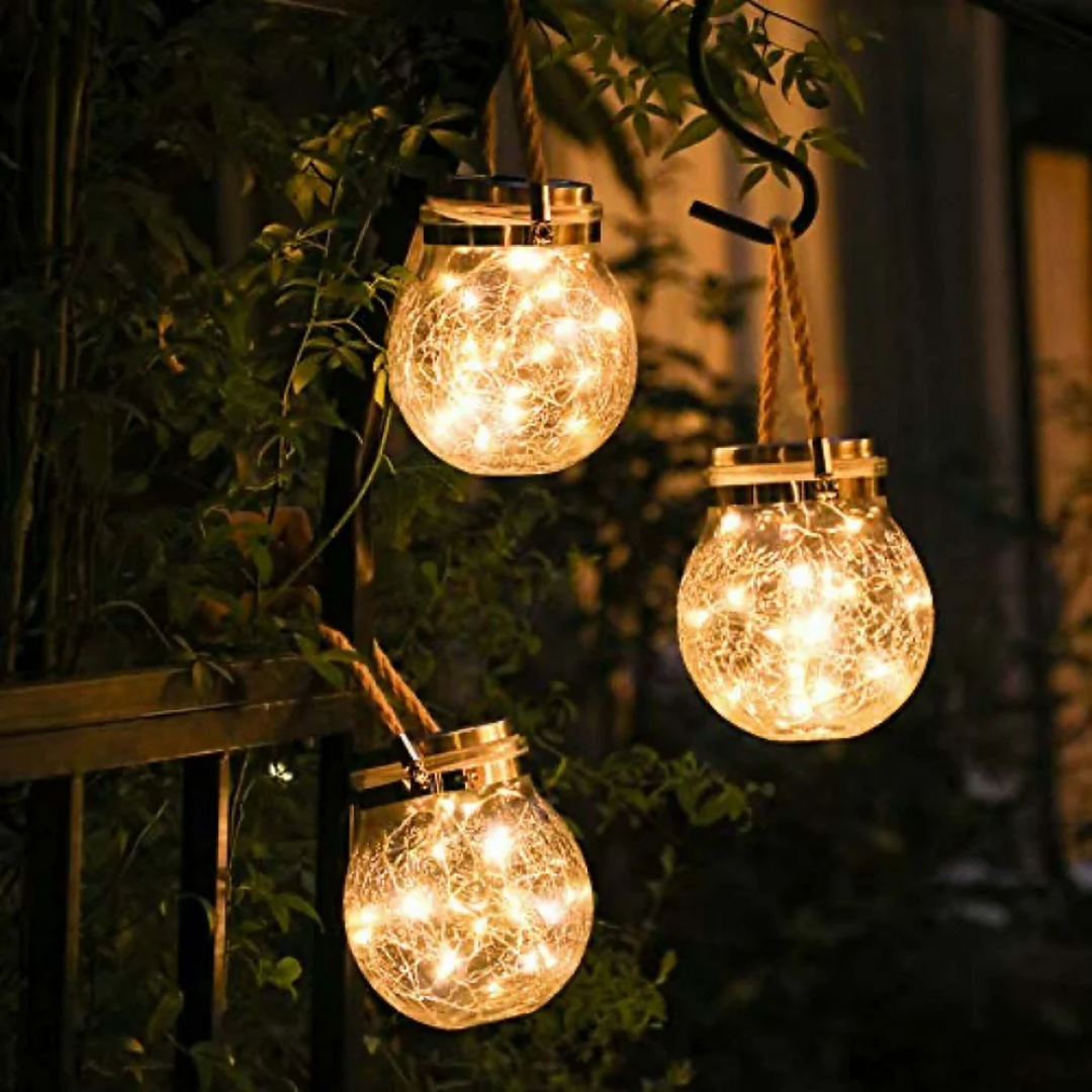 Solar Powered Waterproof Garden Lamp - Cordless and Energy Saving