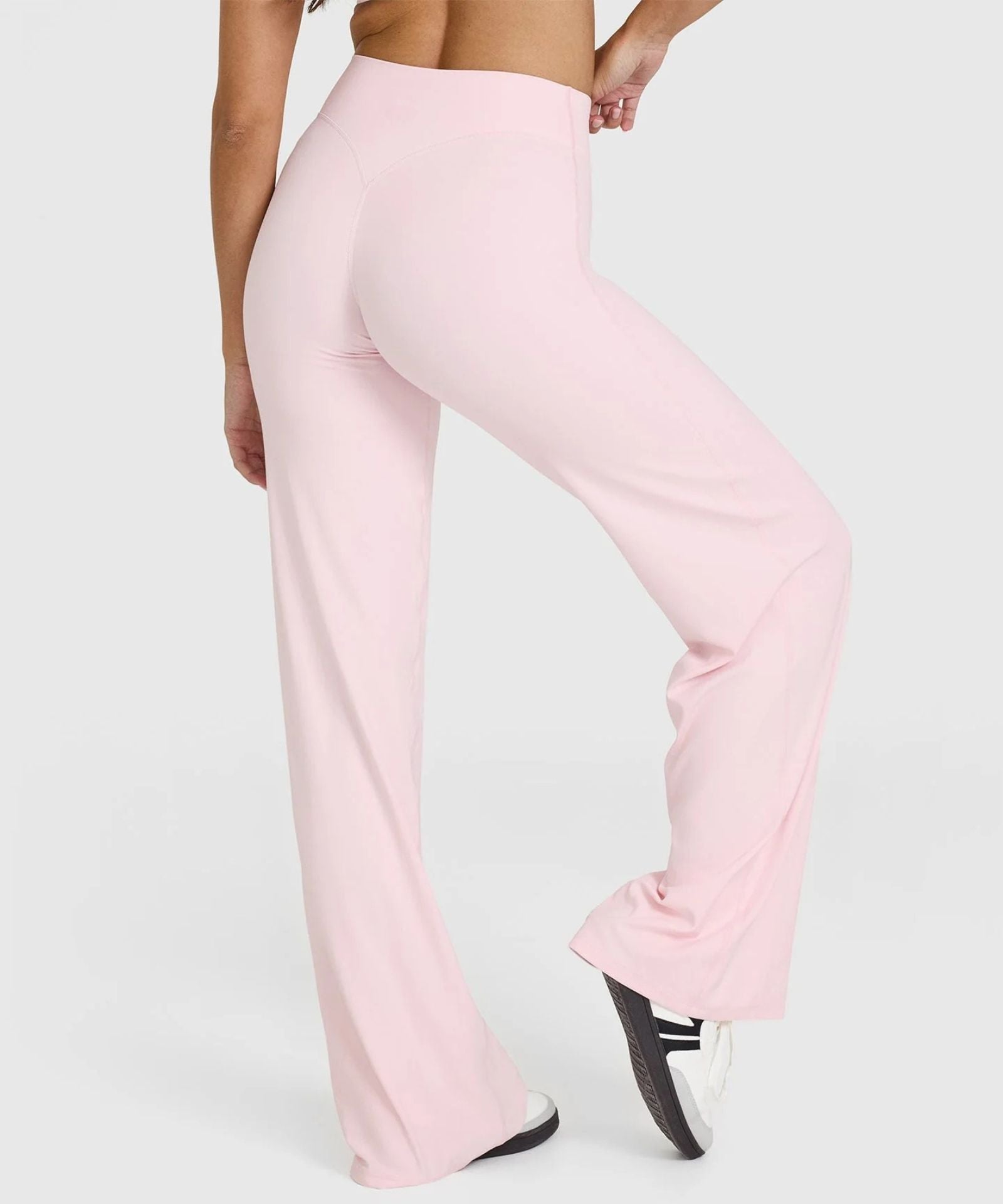 VeloraFlex™ — Sculpt Your Curves and Feel Unstoppable All Day Long