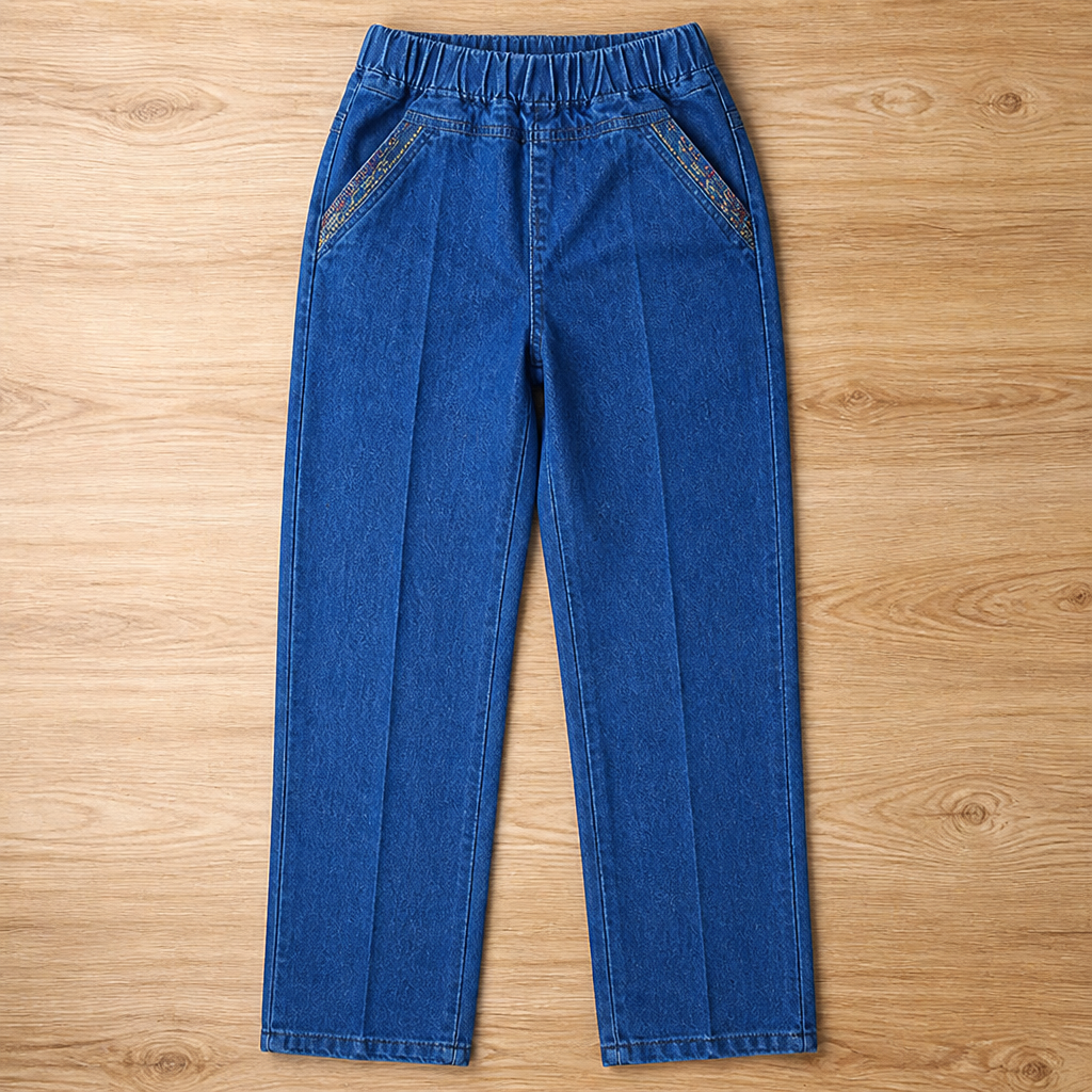 FormaFlex™ — Jeans That Sculpt Your Shape and Set You Free All Day Long