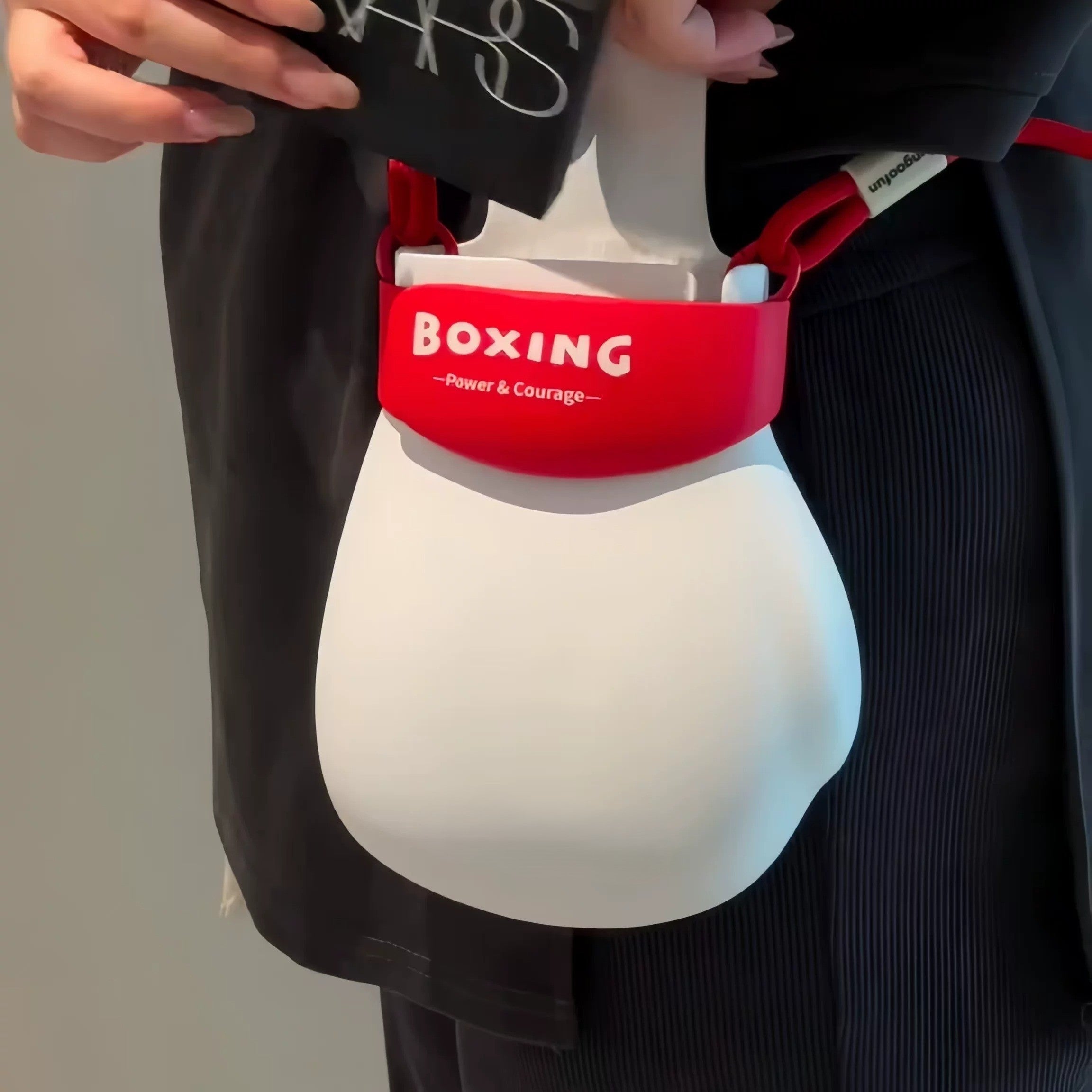 Mini Bag – Unleash Bold Style and Carry Confidence Anywhere