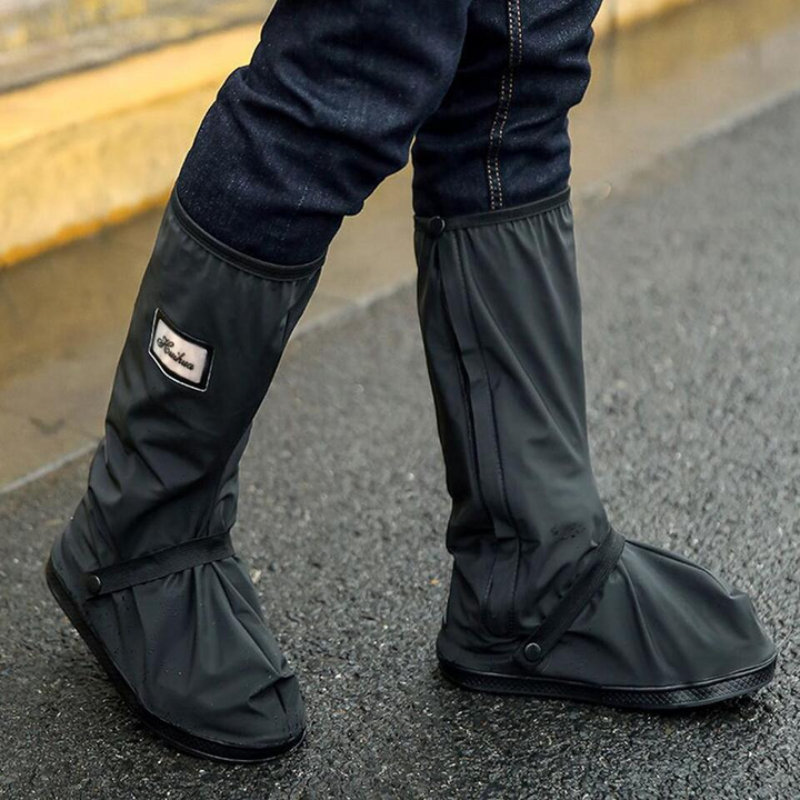Waterproof Shoe Covers - Secure Grip for Dry Feet and Full Mobility