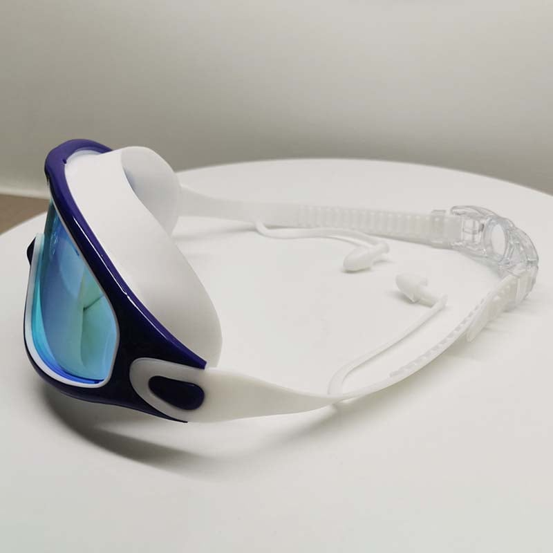 Experience Unrestricted Freedom with Crystal Clear Underwater Vision