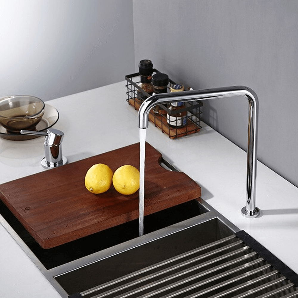 Modern Solid Brass Kitchen Faucet - Durable and Stylish Design