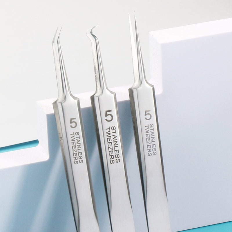 GlideSkin™ — Unleash Your Glow with Painless, Precision Blackhead Removal