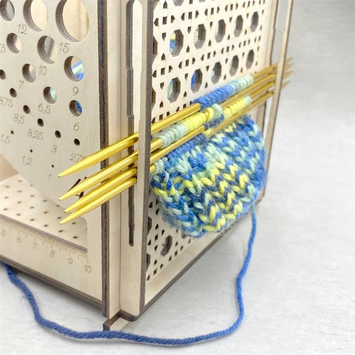 Tangle-Free Crafting Joy | Storage for Needles Scissors Supplies | Seamless Thread Movement Without Snags | KnitNest