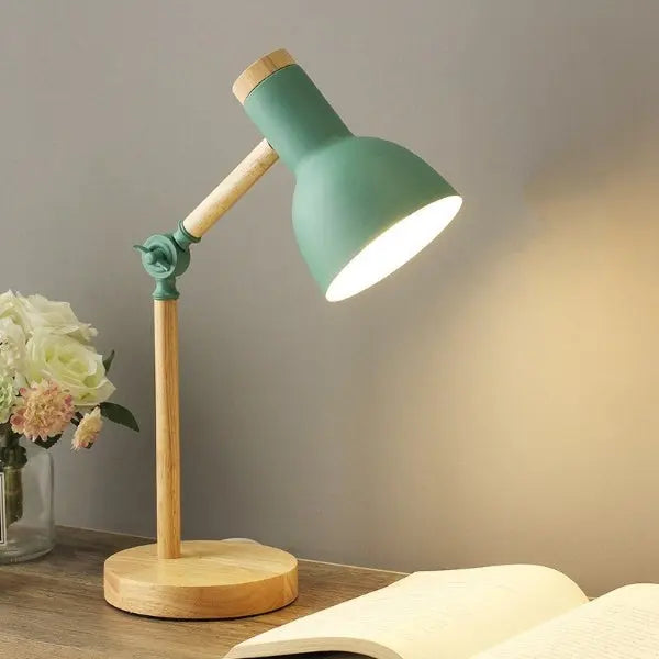 Brighten Tired Eyes: Enhance Focus for Endless Concentration at Desk