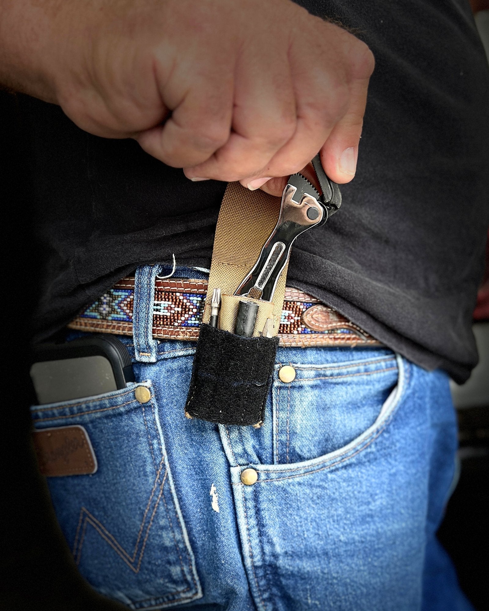 Effortlessly Master Tight Screws with TitanGrip Tool