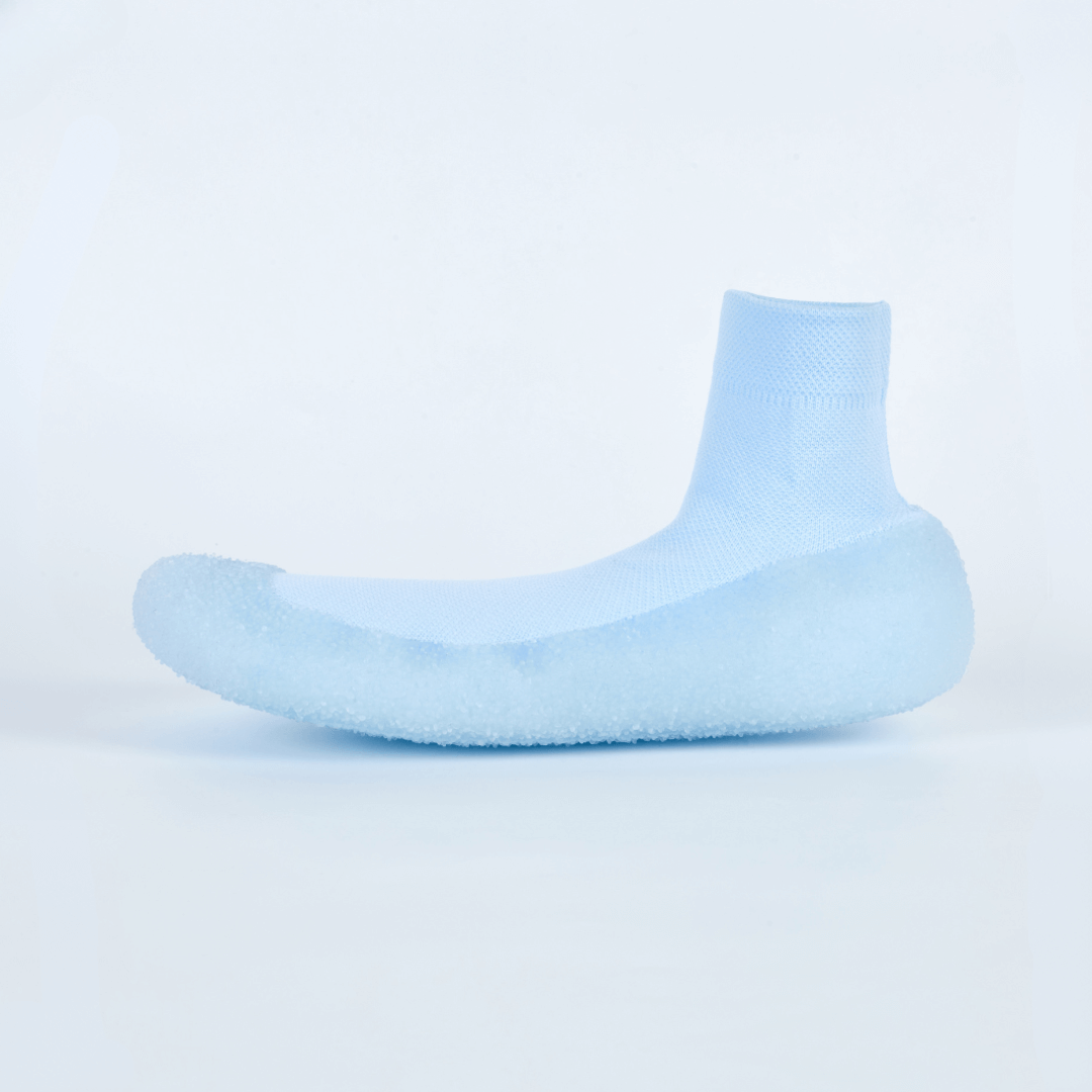 Experience Unrestricted Movement and Pain-Free Toes with Every Step