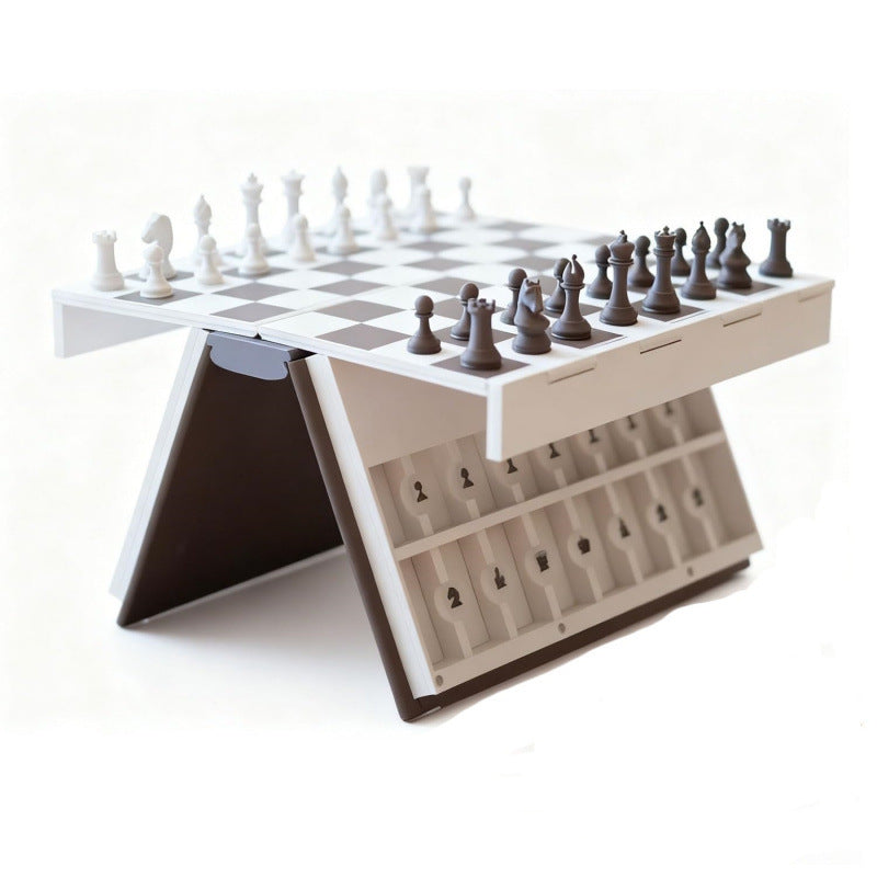 Strategic Chess Organizer - Enjoy Calm Gameplay Anytime, Anywhere