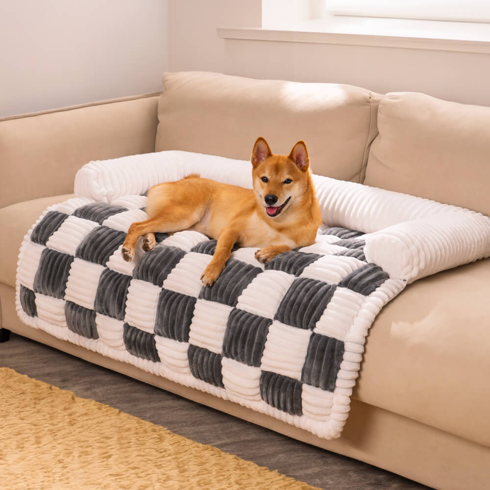 Transform Your Sofa into a Scratch-Resistant Cozy Paradise for Pets!