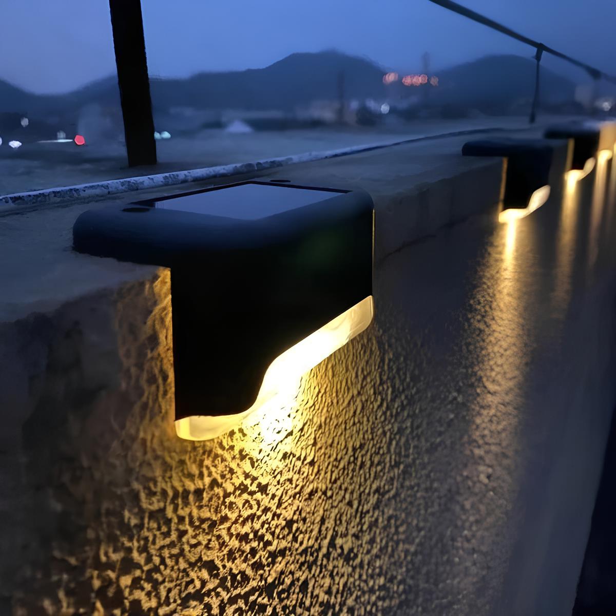 Ultra-Powerful LED Solar Outdoor Lamp