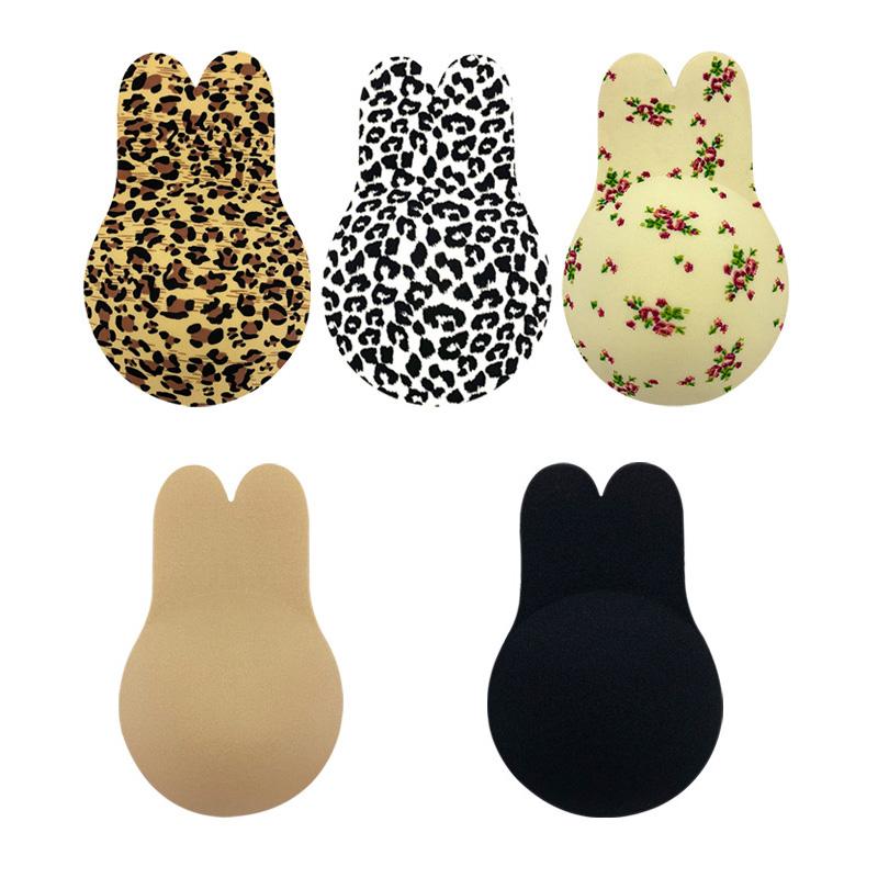 LiftAura™ — Feel Instantly Supported and Confident in Any Outfit, No Straps Needed