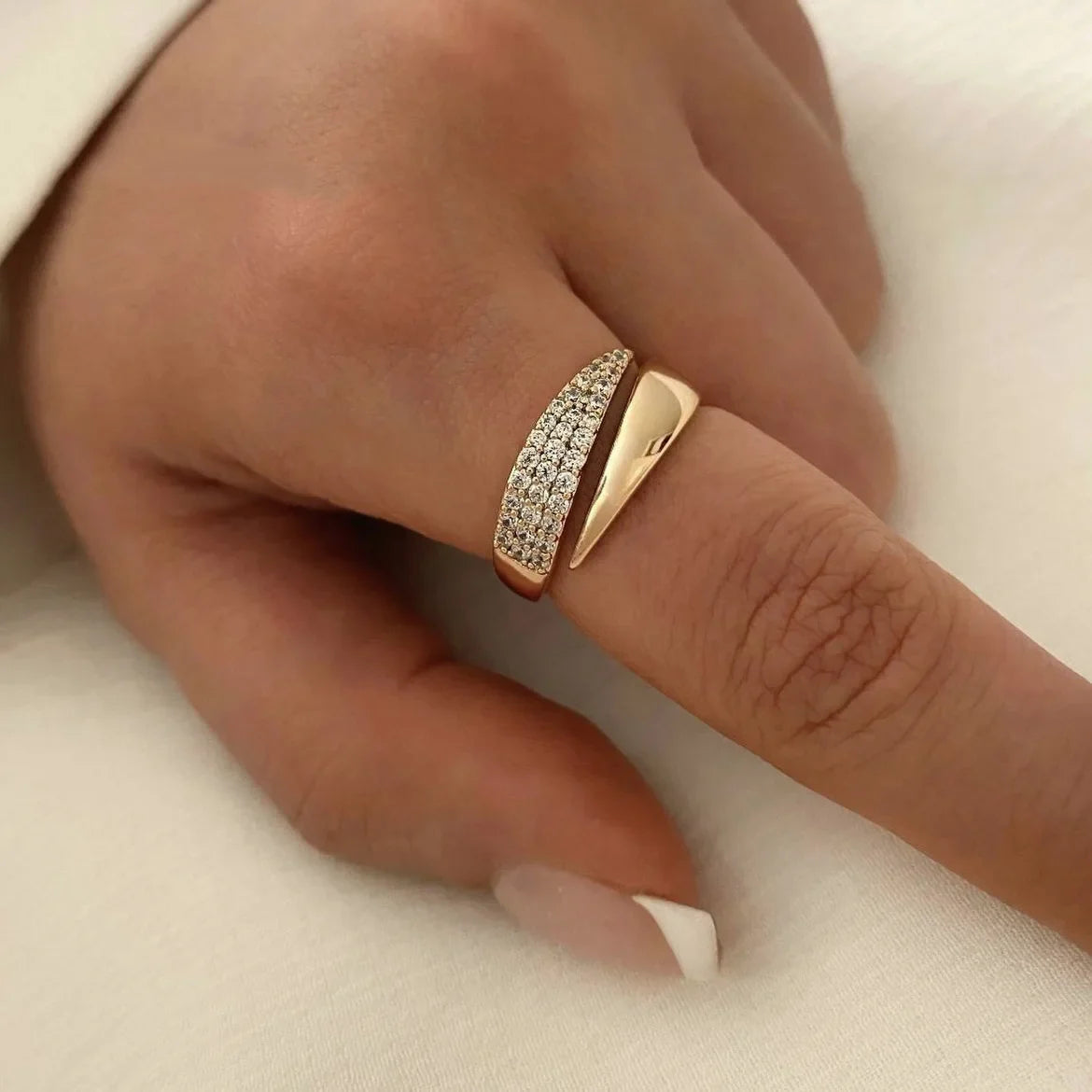 Buy One Get One Free | Adjustable Shine for Perfectly Glowing Nails