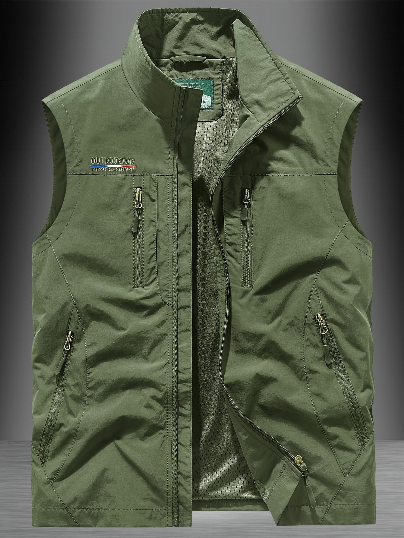 Lightweight and Practical Men's Body Warmer for Everyday Use
