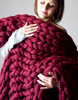 Microsuede Blanket – Experience Cozy Comfort and Warmth