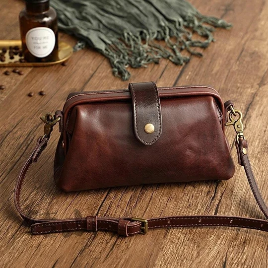 Stylish Organizer for Timeless Elegance and Ample Space