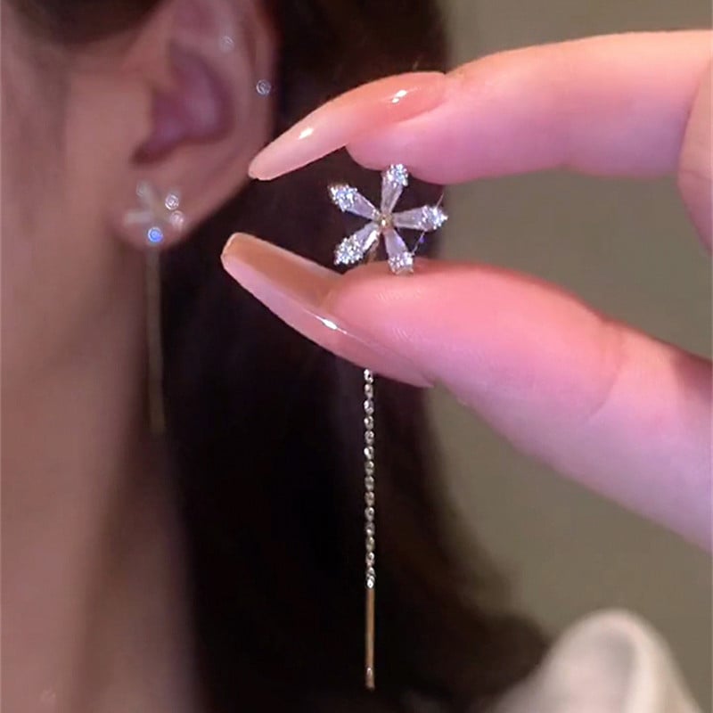 Flower Earrings with Sparkling Crystal Stones