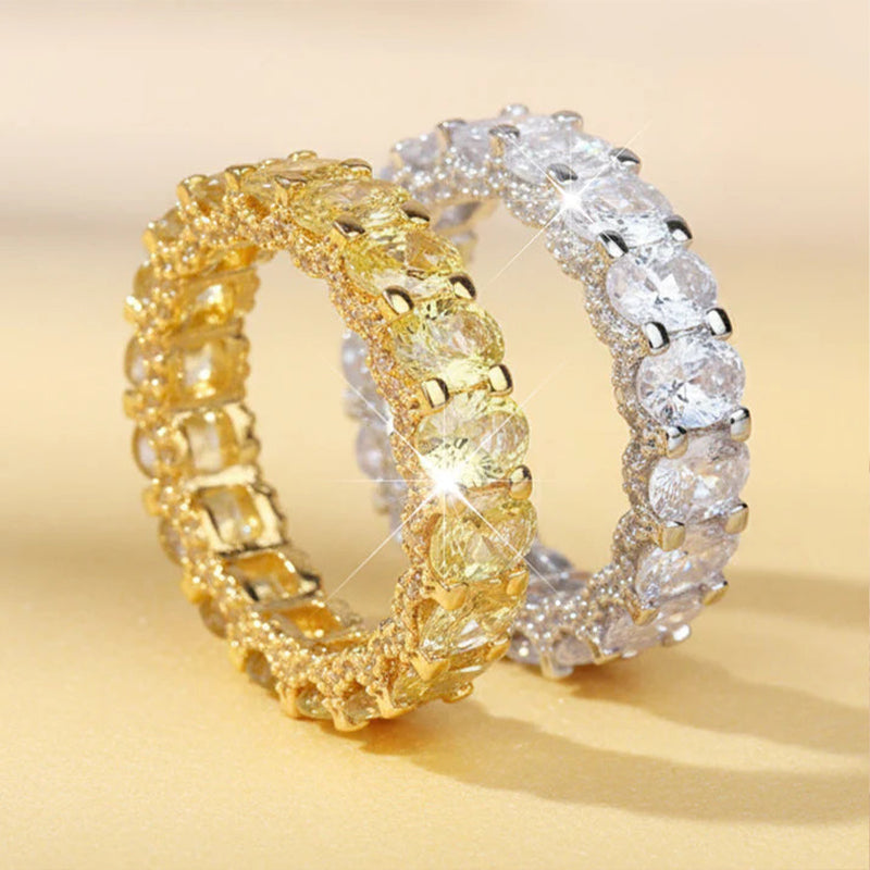Transform Your Hand into a Stunning Eye-Catcher of Radiant Elegance