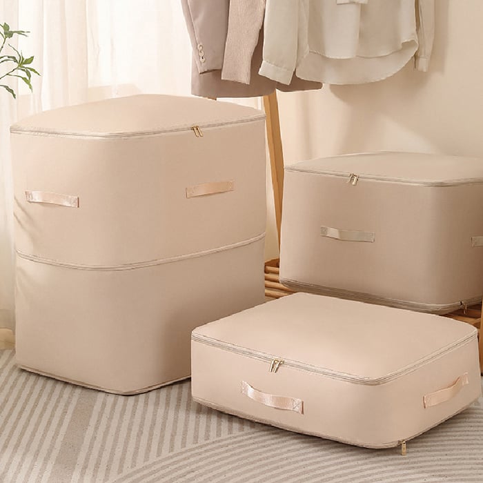 Storage Sack | Space-Saving Without Vacuum | Compressible, Water-Repellent | BeddingBag