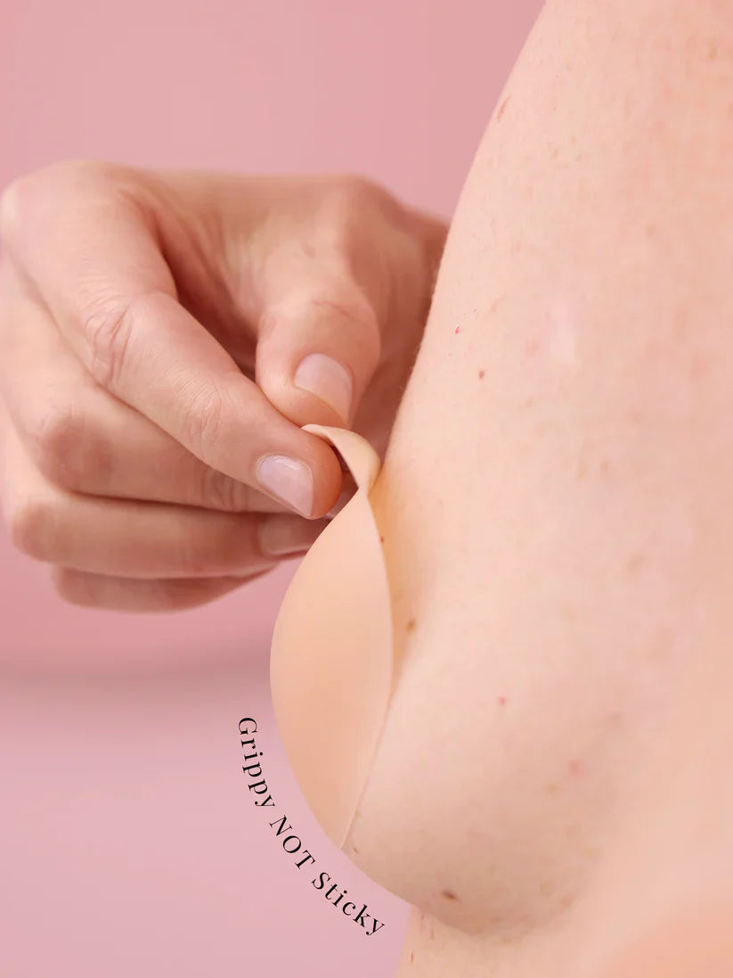 🔥Hot sale 🏆  50% off last day🏆 Go Braless! Seamless AFZ Covers (Latex-free and 100% Medical Silicone)