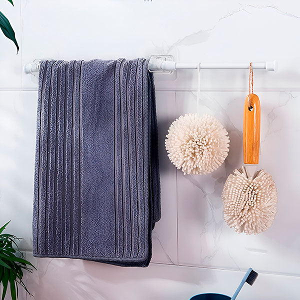 Practical hooks for easy and neat storage (x4)