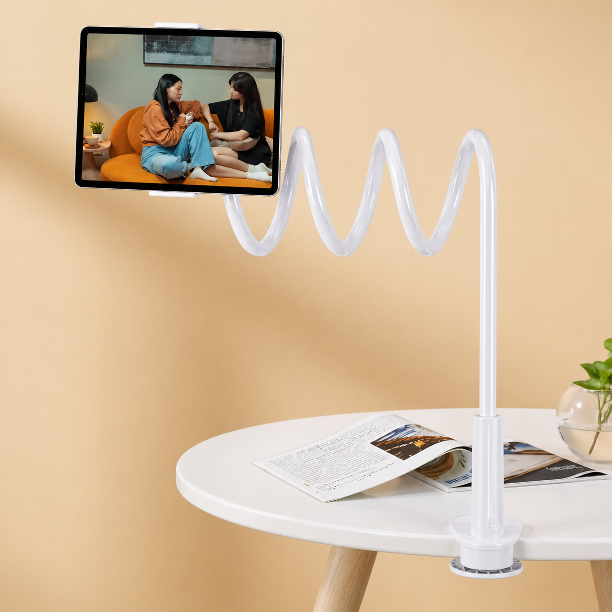 Bed Holder for Smartphones and Tablets