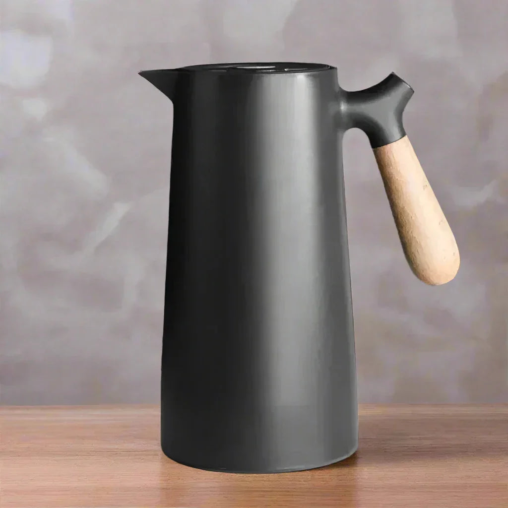 Stylish Reusable Bottle – Insulated Thermal Flask for Hot & Cold Beverages