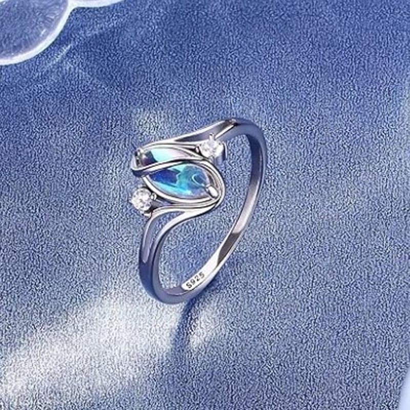 Moonstone Ring – Ignite Your Inner Glow and Attract Attention