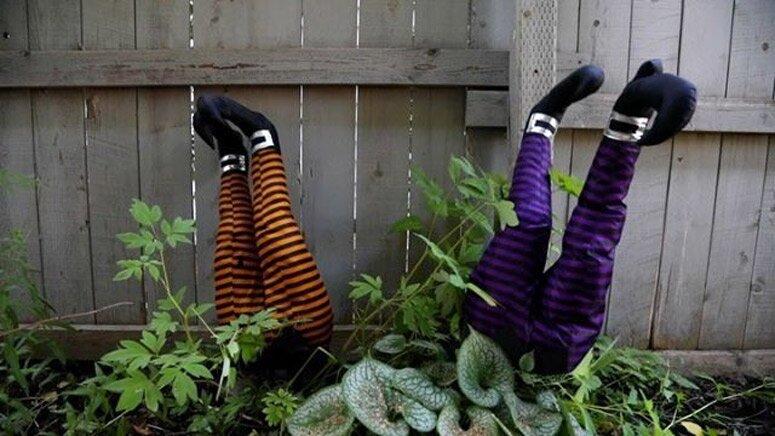 ShadowFlick™ Witch Legs — Electrify Your Halloween with Spine-Chilling, Life-Like Kicks That Mesmerize Every Guest