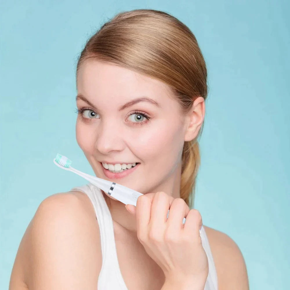 SmilePulse™ — Effortless Deep Cleaning for a Radiant, Confident Smile Every Day